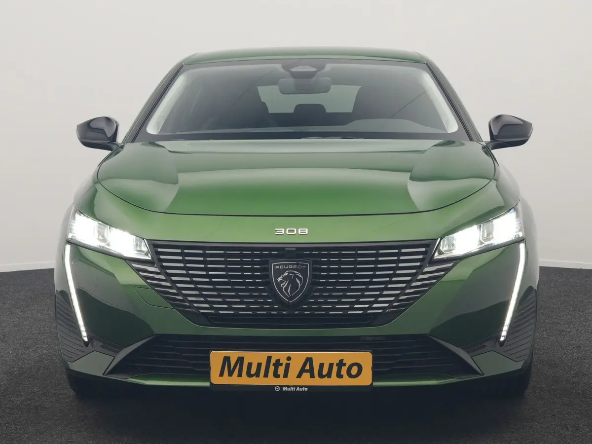 1.6 180 Allure PHEV 180pk Dealer O.H | Adaptive Cruise | 360 Camera | Sportstoelen & Stuur Verwarmd | Blis | Apple Carplay | Keyless | Navigatie | DAB | Virutal | 17"L.M | Plug In Hybrid