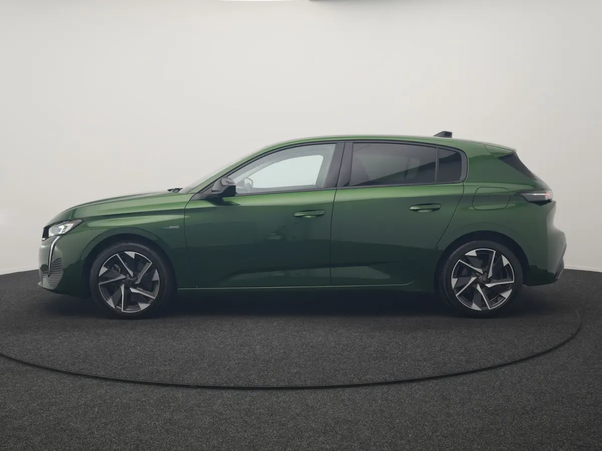 1.6 180 Allure PHEV 180pk Dealer O.H | Adaptive Cruise | 360 Camera | Sportstoelen & Stuur Verwarmd | Blis | Apple Carplay | Keyless | Navigatie | DAB | Virutal | 17"L.M | Plug In Hybrid