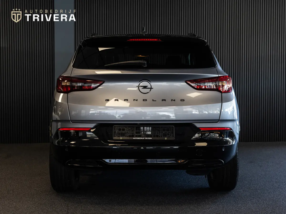 1.2 Turbo GS Line l AUT.l CAMERA l CARPLAY l NAV.l 1ste eig.l BTW Auto l Dealer Onderh.l Zeer lage km stand