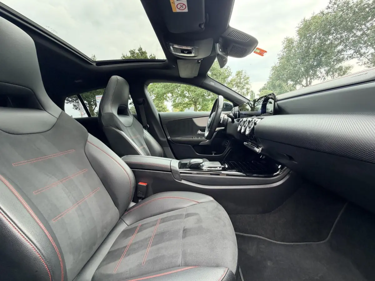 250 e AMG Line| Camera | Pano |ACC | Dealer Onderhouden | Sfeer Verlichting