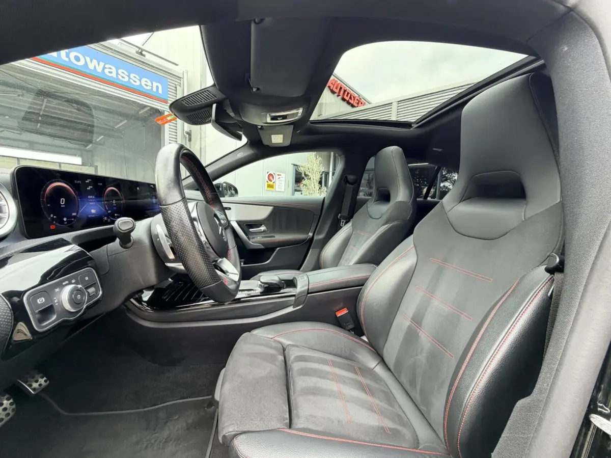 250 e AMG Line| Camera | Pano |ACC | Dealer Onderhouden | Sfeer Verlichting