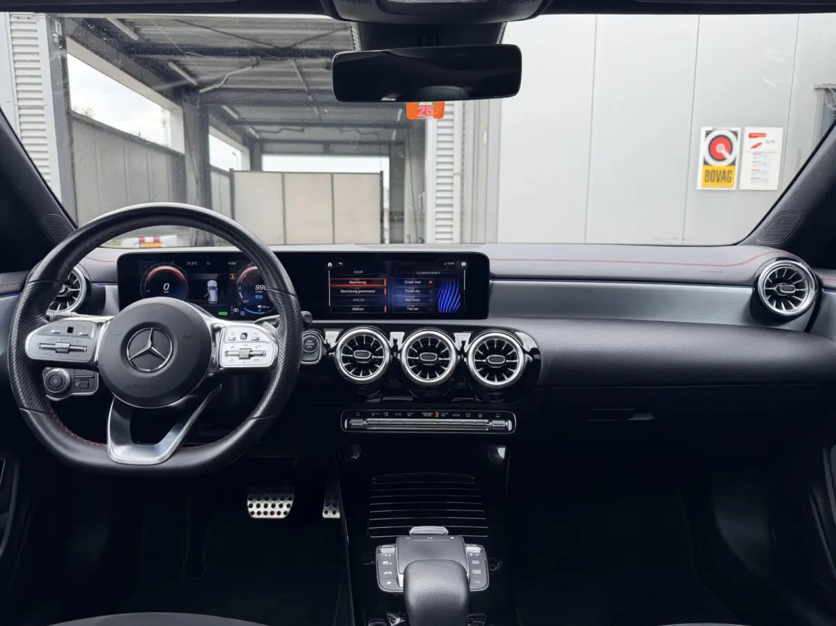 250 e AMG Line| Camera | Pano |ACC | Dealer Onderhouden | Sfeer Verlichting