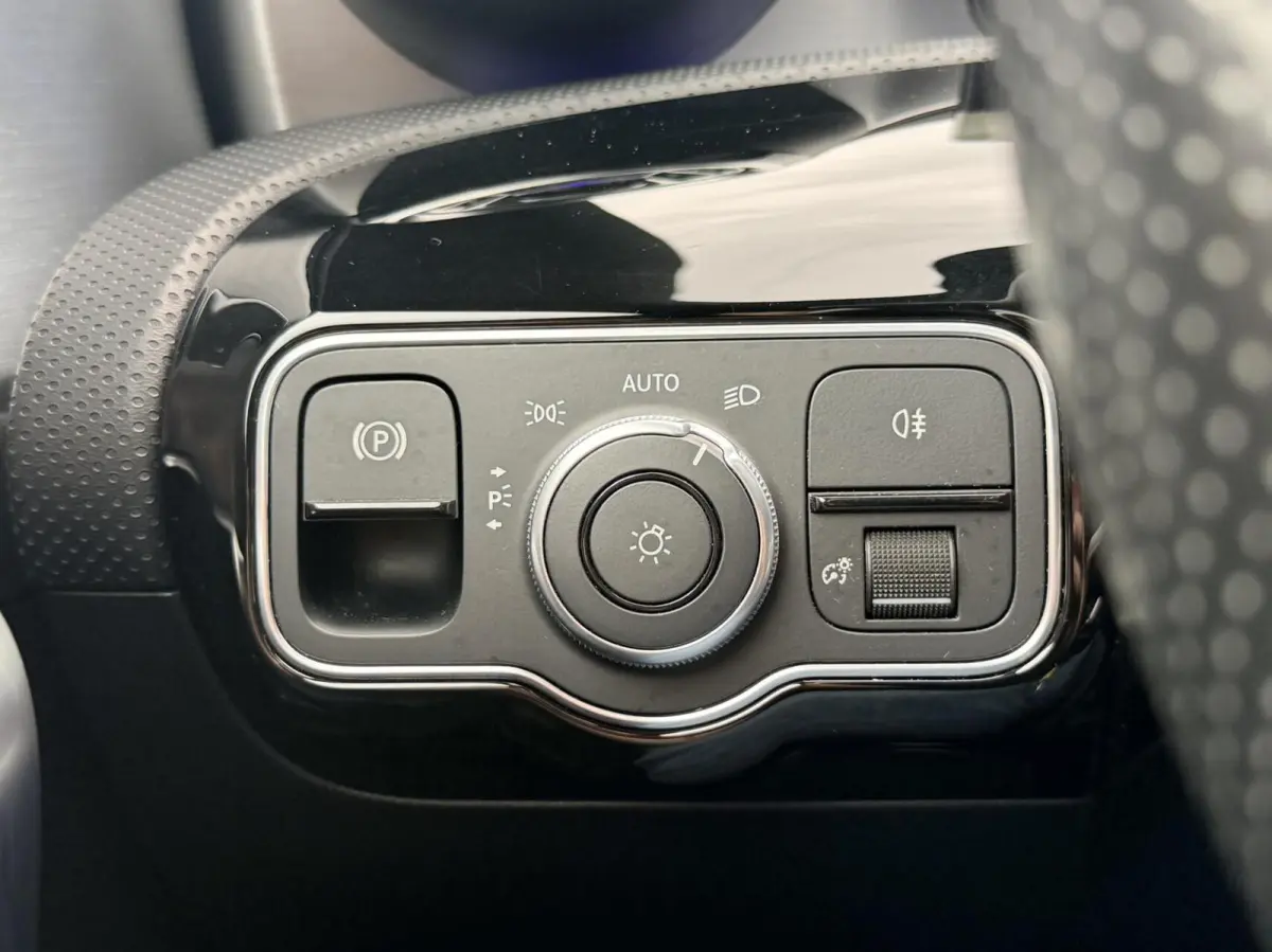 250 e AMG Line| Camera | Pano |ACC | Dealer Onderhouden | Sfeer Verlichting