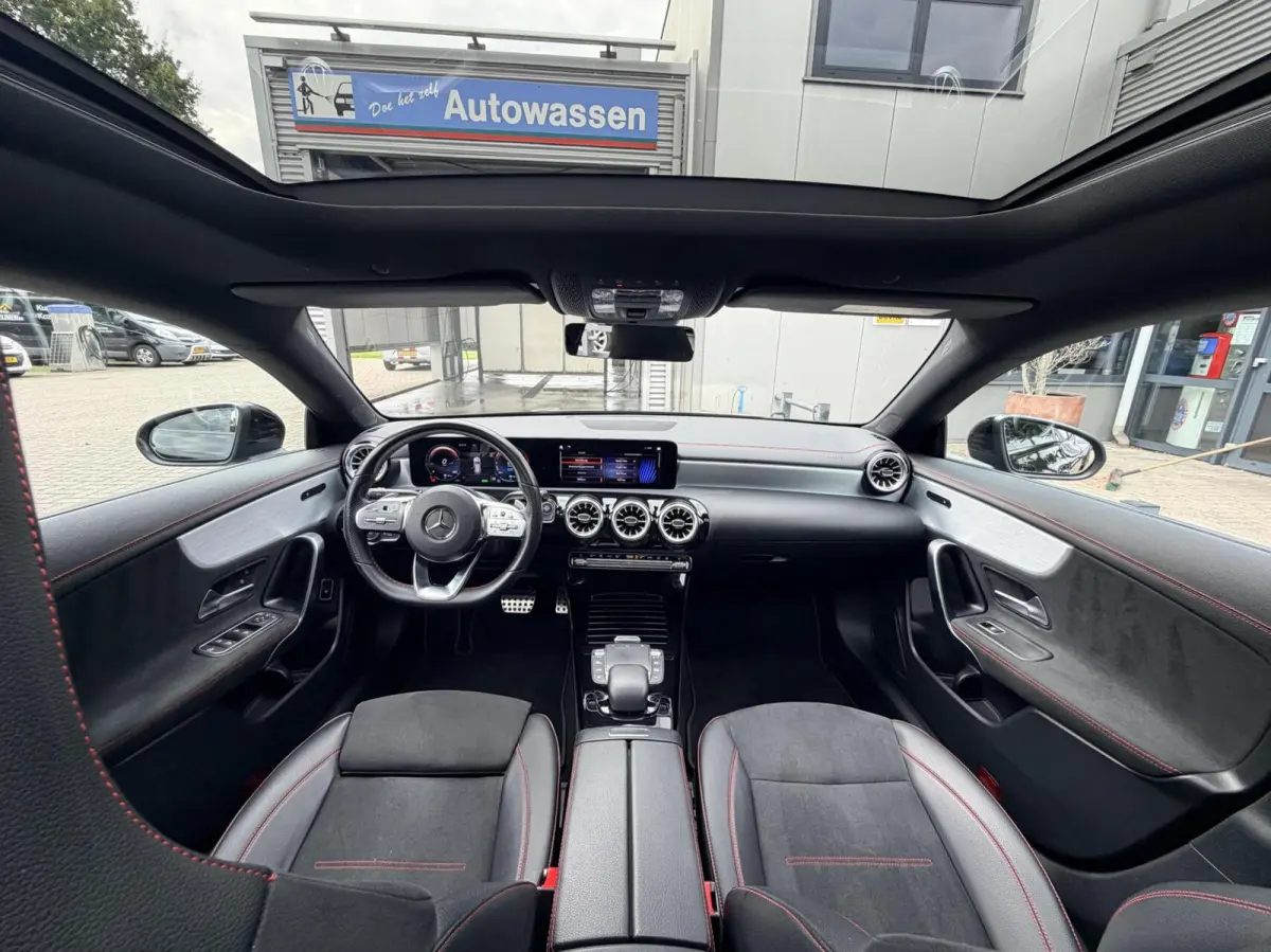 250 e AMG Line| Camera | Pano |ACC | Dealer Onderhouden | Sfeer Verlichting