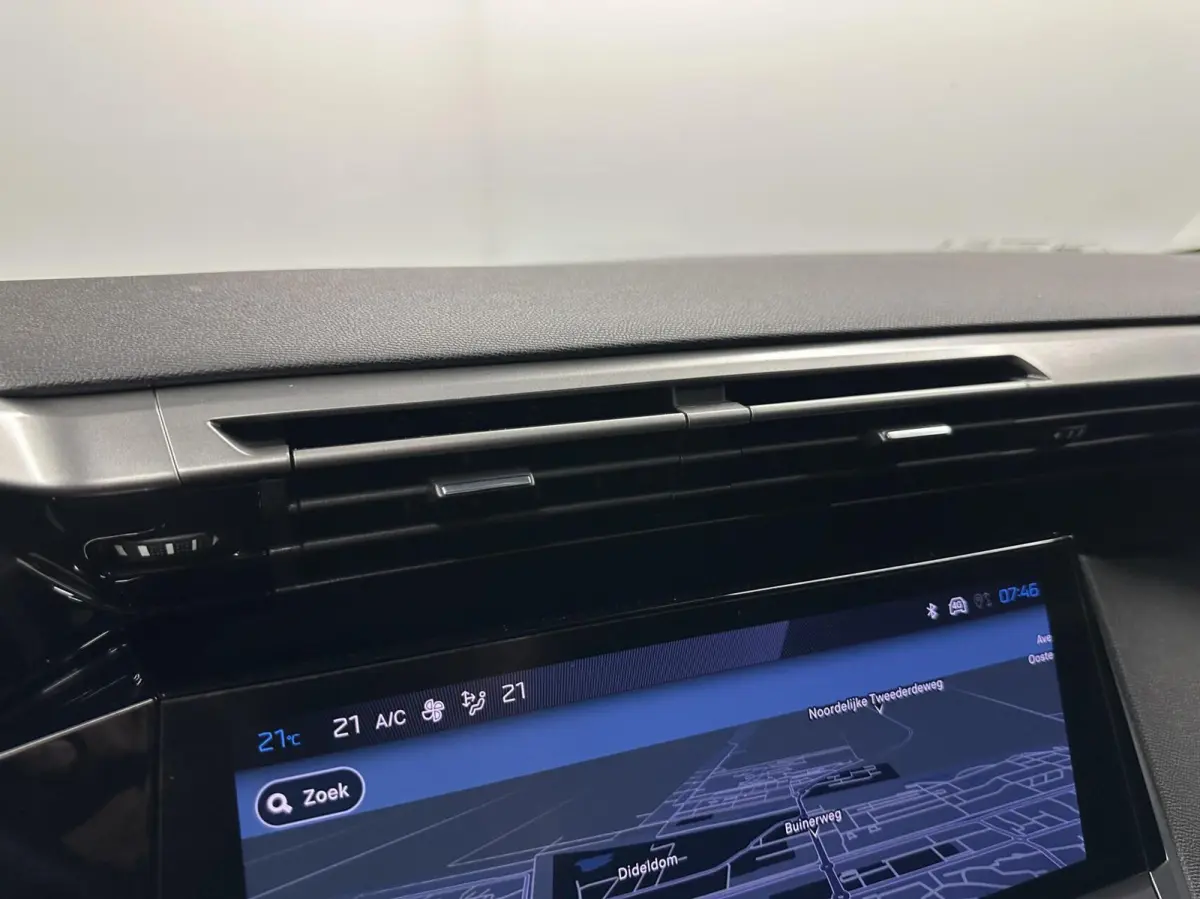 1.2 PureTech Active Pack Business CARPLAY NAVI CRUISE ECC.