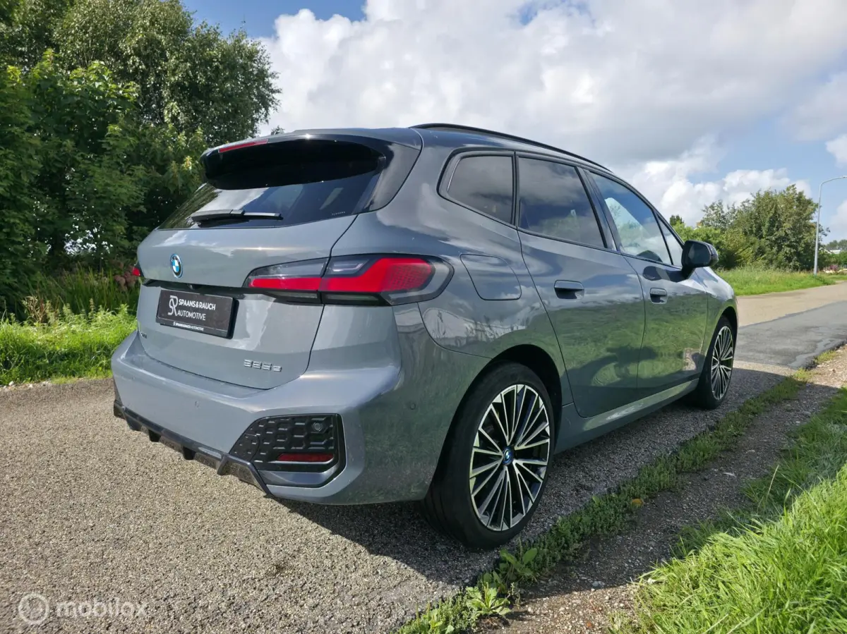 225e xDrive / Pano / HK Audio