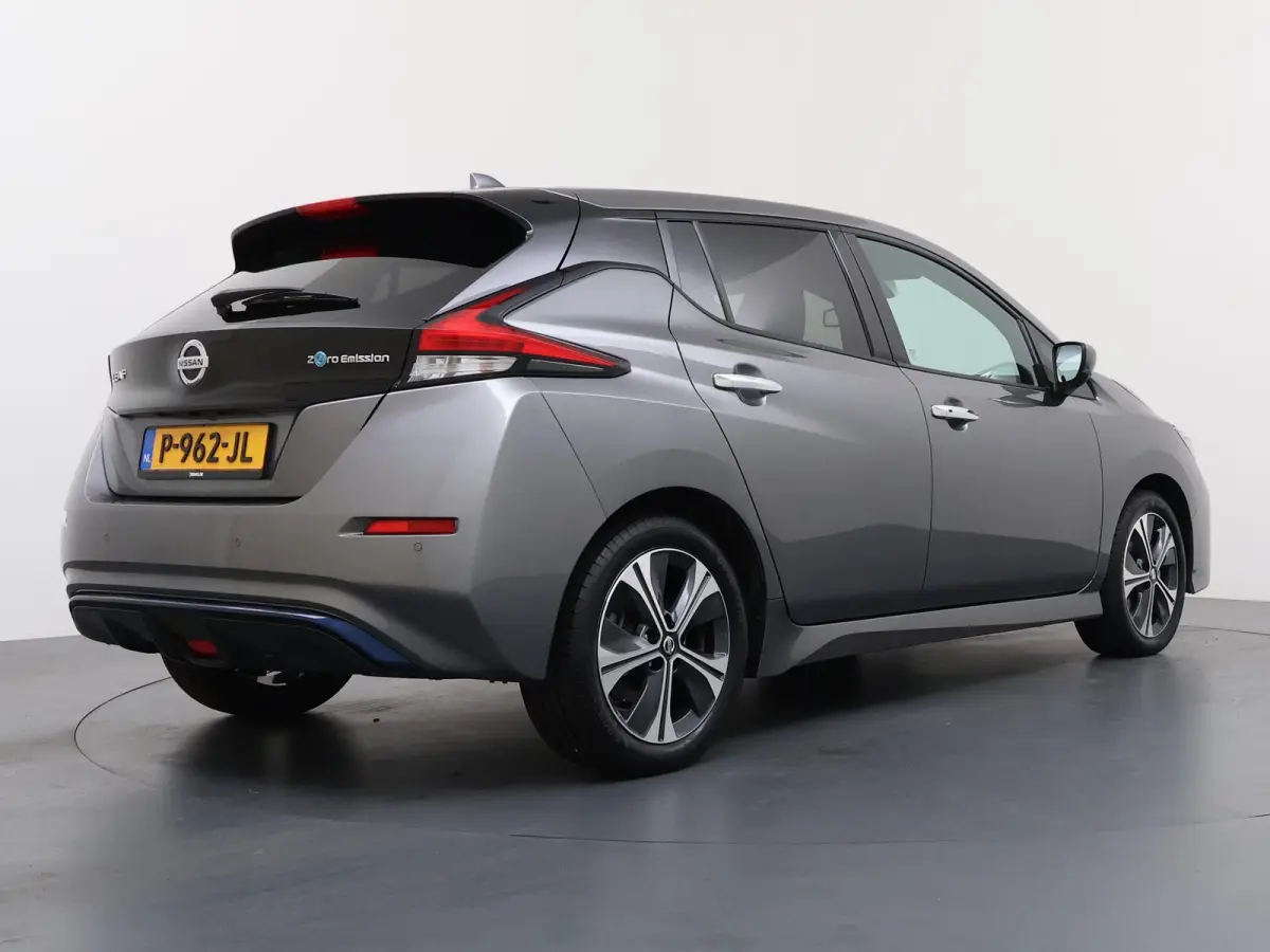 N-Connecta 40 kWh SOH 90,4%| Adapt. Cruise | Stoel- & Stuurverw. |