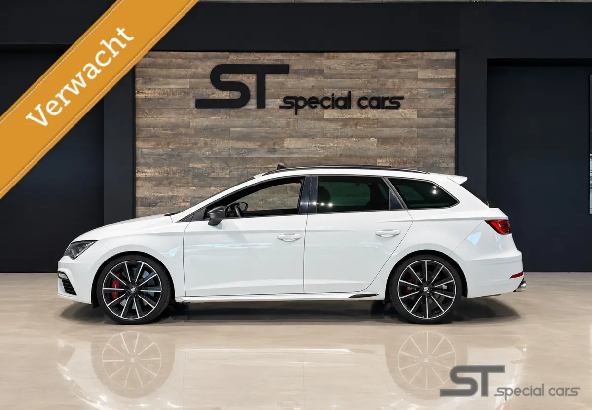 2.0 TSI CUPRA 300 4DRIVE|Pano|Beats|Brem|370pk