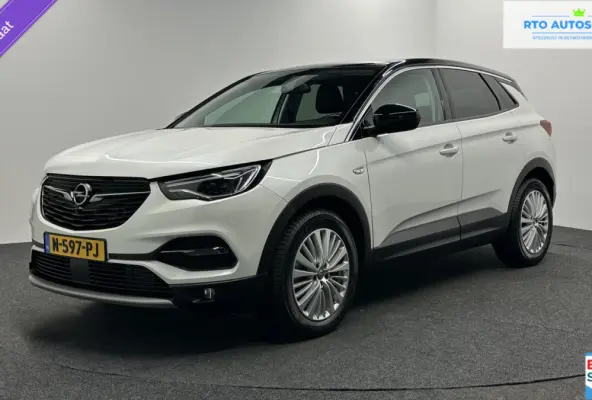 1.2 Turbo Business Elegance LEER TREKHAAK CARPLAY CRUISE ECC NAVI.