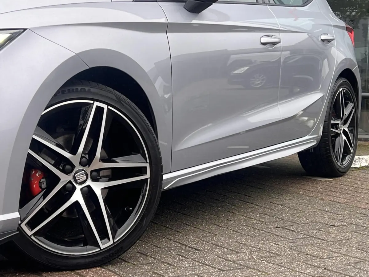 1.0 TSI FR Business Intense Beats Pano LED NL NAP