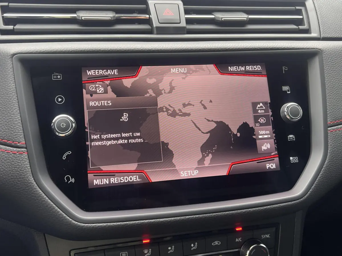 1.0 TSI FR Business Intense Beats Pano LED NL NAP