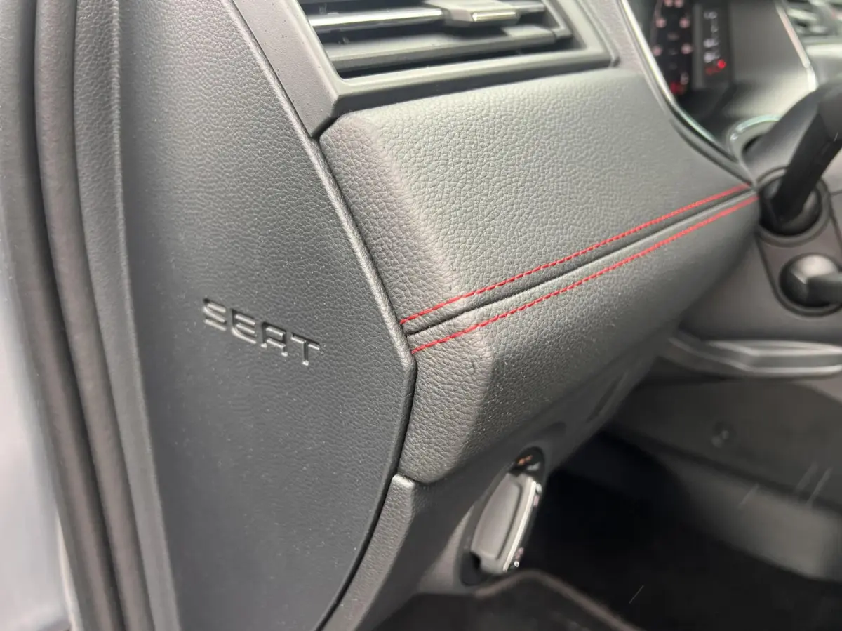 1.0 TSI FR Business Intense Beats Pano LED NL NAP