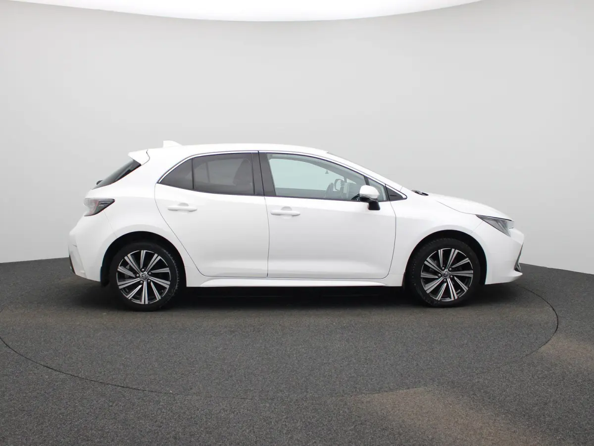 1.8 Hybrid Dynamic | NAVIGATIE | CAMERA | STOELVERWARMING | CLIMATE
