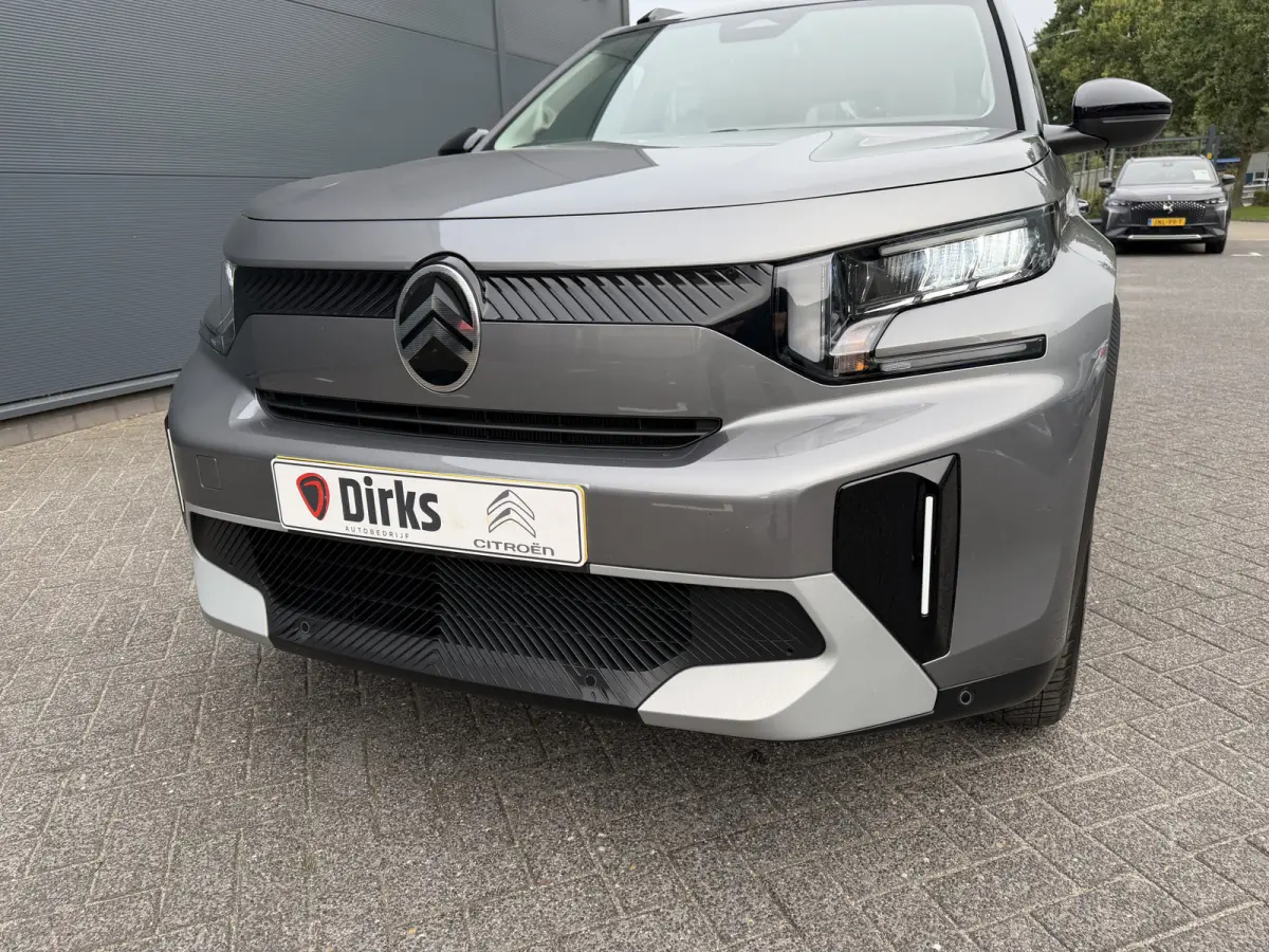Max 113pk Comfort Range 44 kWh (Camera - Parkeersensoren V+A - Automatische Airco - Navigatie - Apple Carplay - LED - 17"incl 4S - Dodehoek detectie)