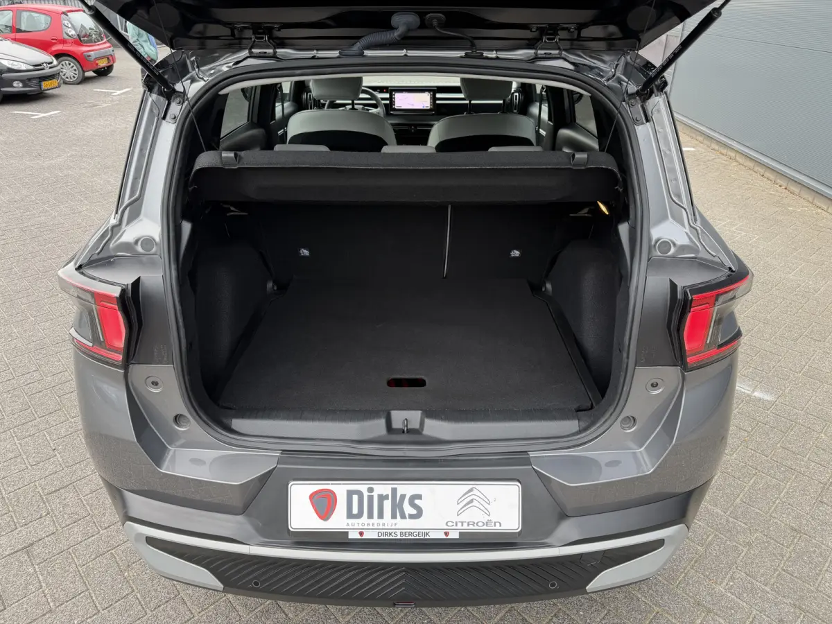 Max 113pk Comfort Range 44 kWh (Camera - Parkeersensoren V+A - Automatische Airco - Navigatie - Apple Carplay - LED - 17"incl 4S - Dodehoek detectie)