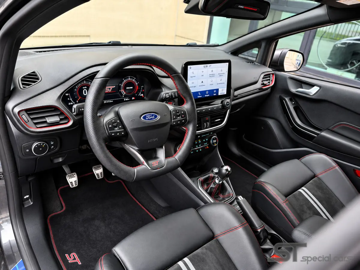 1.5 Ecoboost ST-X|Winter pack|1ste eigenaar