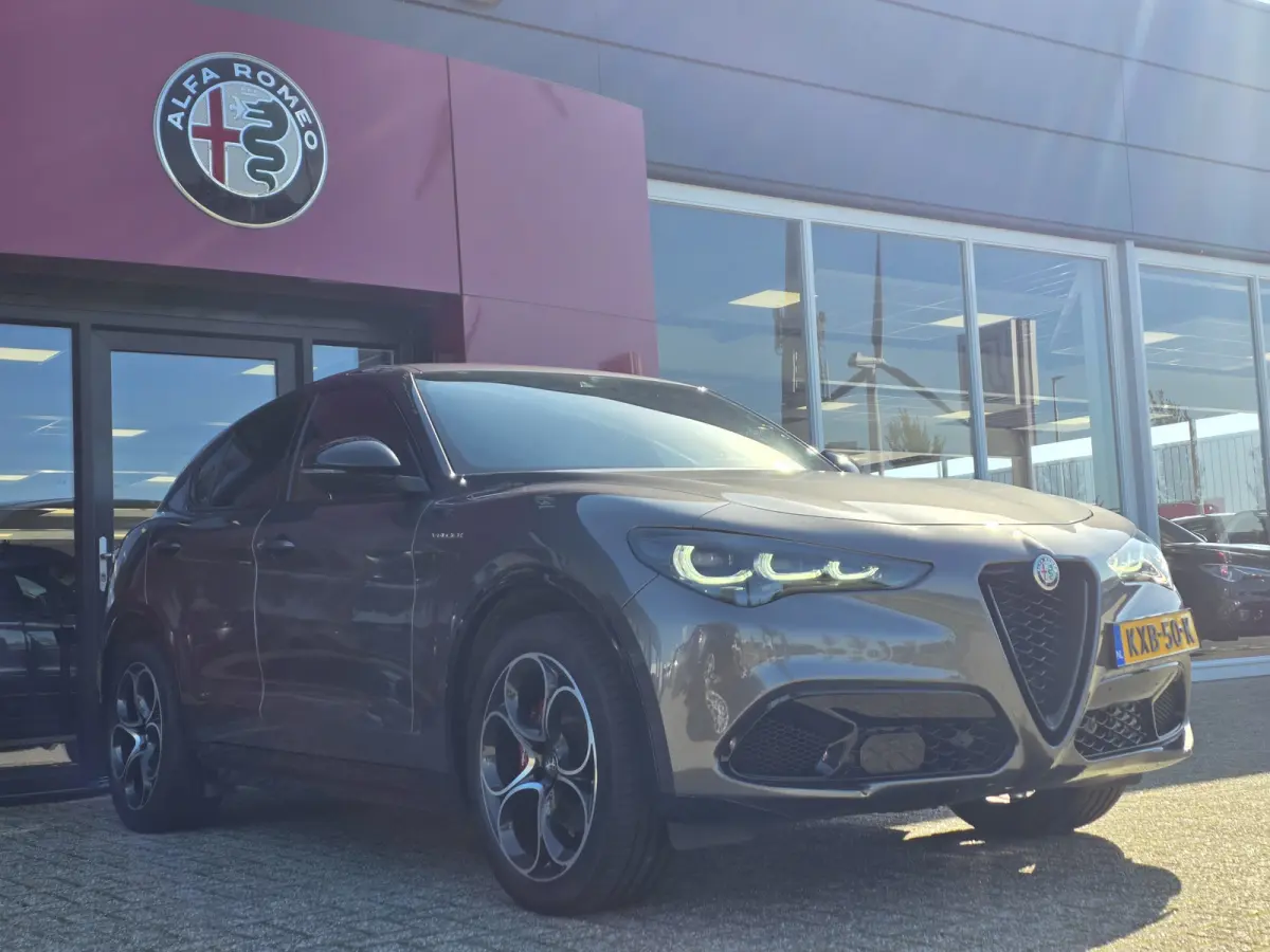 2.0 T AWD Veloce | PackDrive Assist | 20" Velgen