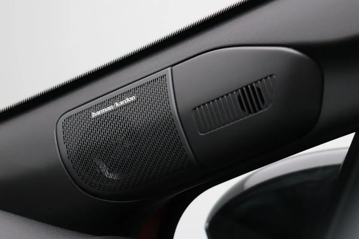 TCe 90pk techno | Harman Kardon | Stoel en stuurverwarming | Digitaal Dashboard | Achteruitrijcamera |