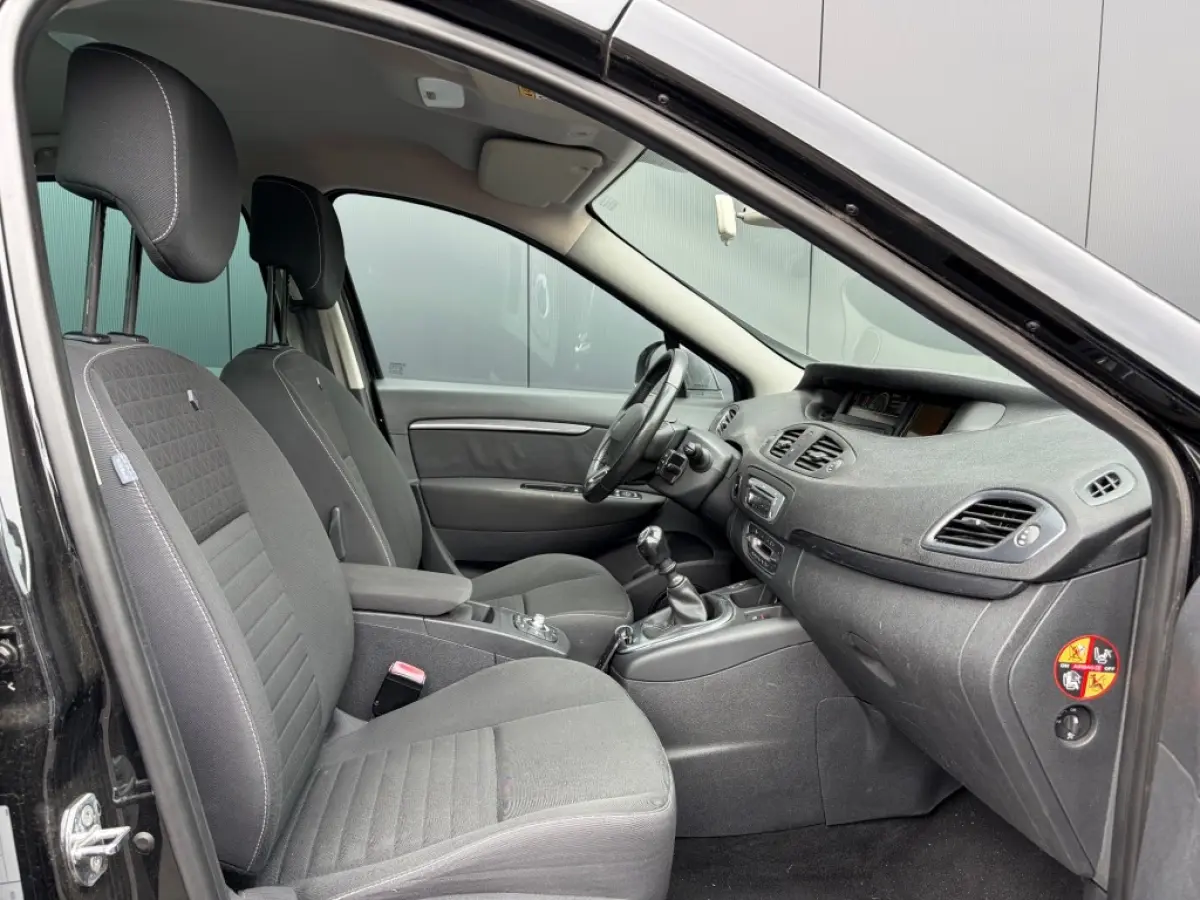 1.2 Tce Limited Xenon Navi Cruise Trekhaak NW-D.riem 4-seizoensbanden