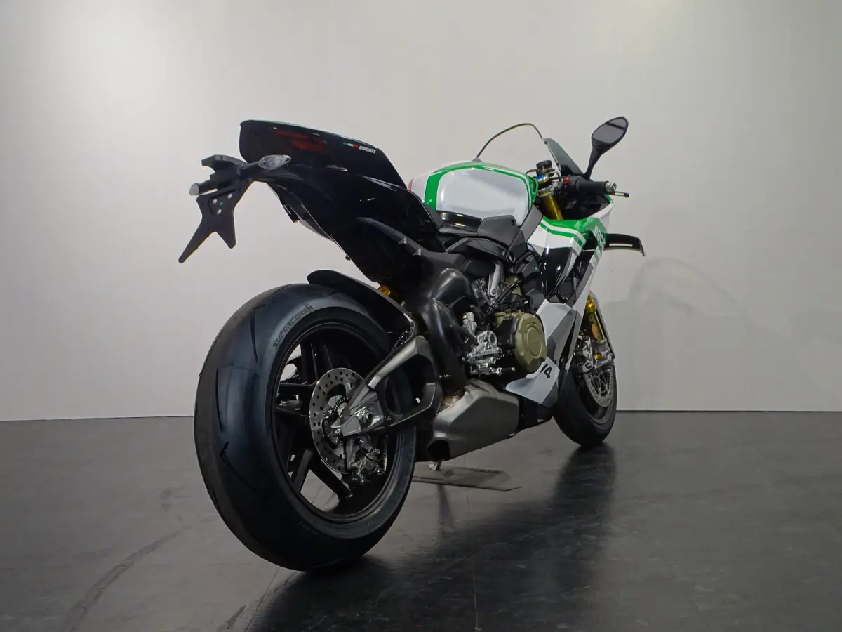 TRICOLORE