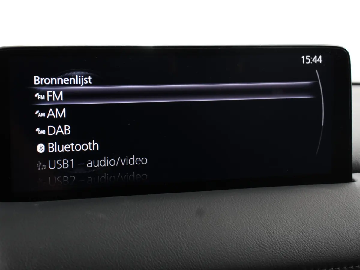 2.0 SkyActiv-G 165pk Automaat Exclusive-Line Navigatie Climate control Adaptieve cruise control Parkeersensoren 360* camera Keyless Verwarmde voorstoelen Stuurverwarming LED Navigatie HUD Bo