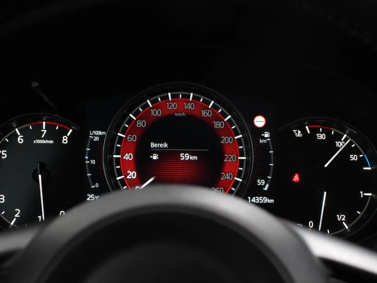 2.0 SkyActiv-G 165pk Automaat Exclusive-Line Navigatie Climate control Adaptieve cruise control Parkeersensoren 360* camera Keyless Verwarmde voorstoelen Stuurverwarming LED Navigatie HUD Bo