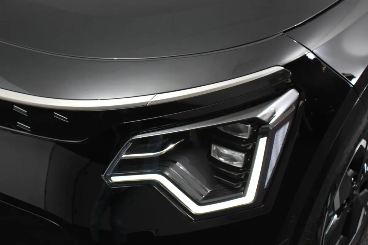 ExecutiveLine 64.8 kWh Navigatie Half Leder Schuif-kantel dak Elektrische bedienbare achterklep DAB Led Camera