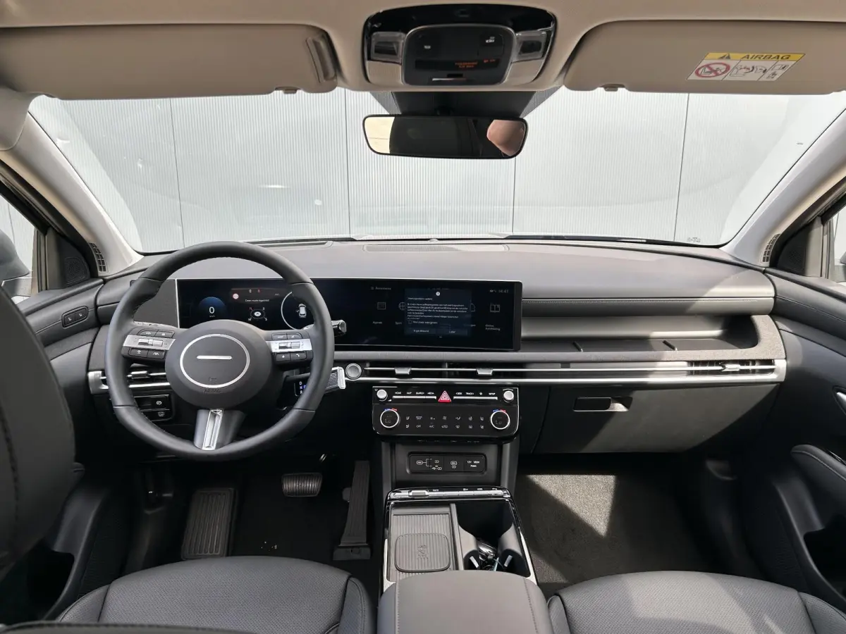 1.6 T-GDI HEV Premium / Leder / 360 Camera / Stoel- & Stuurverwarming / Stoelverkoeling / Navigatie / Adaptive Cruise Control / Climate Control / Snel Leverbaar! /