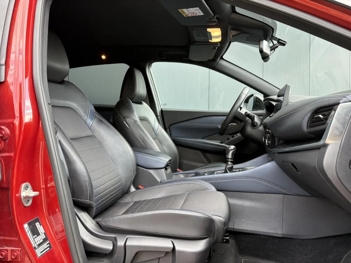 1.3 MHEV Tekna / Panorama dak / Trekhaak 1400kg geremd / Apple CarPlay/Android Auto / Cruise Control / Stoel en stuurverwarming /