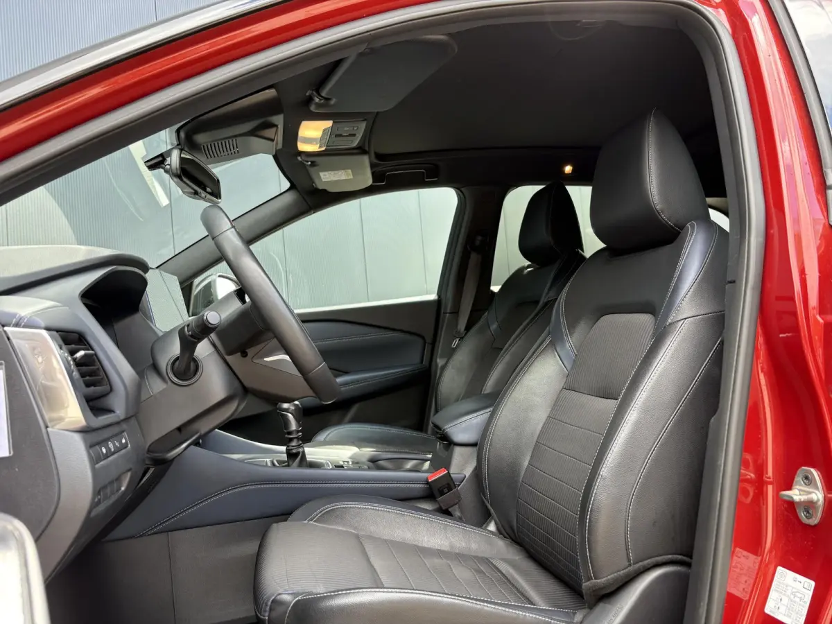 1.3 MHEV Tekna / Panorama dak / Trekhaak 1400kg geremd / Apple CarPlay/Android Auto / Cruise Control / Stoel en stuurverwarming /