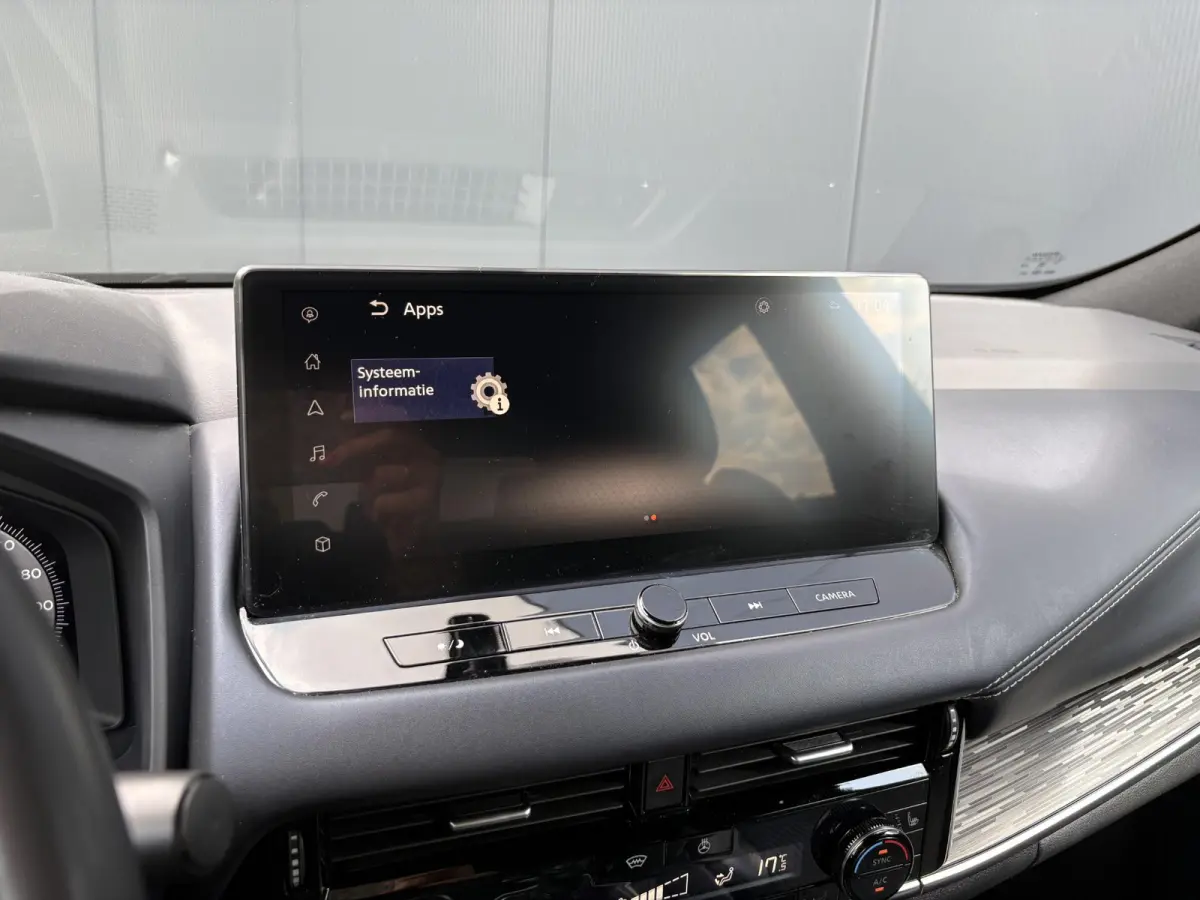 1.3 MHEV Tekna / Panorama dak / Trekhaak 1400kg geremd / Apple CarPlay/Android Auto / Cruise Control / Stoel en stuurverwarming /