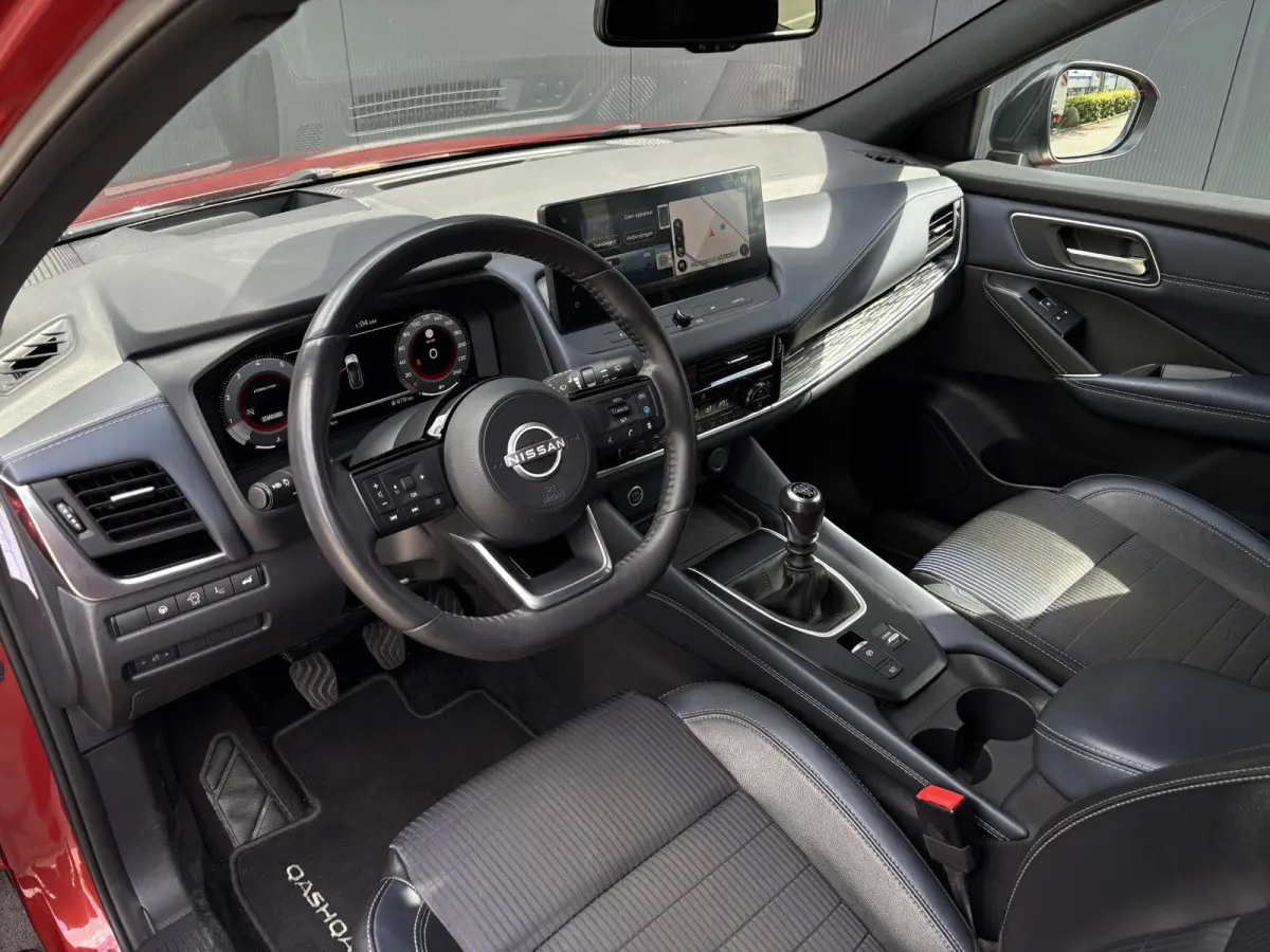 1.3 MHEV Tekna / Panorama dak / Trekhaak 1400kg geremd / Apple CarPlay/Android Auto / Cruise Control / Stoel en stuurverwarming /
