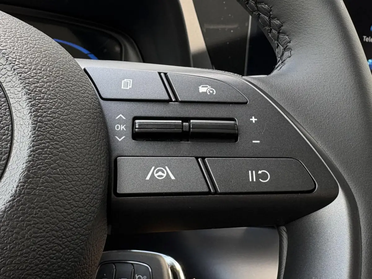 1.0 T-GDI E-Motion / Uit Voorraad Leverbaar / Snel Rijden / Navigatie / Cruise Control Adaptief / Apple Carplay/Android Auto /