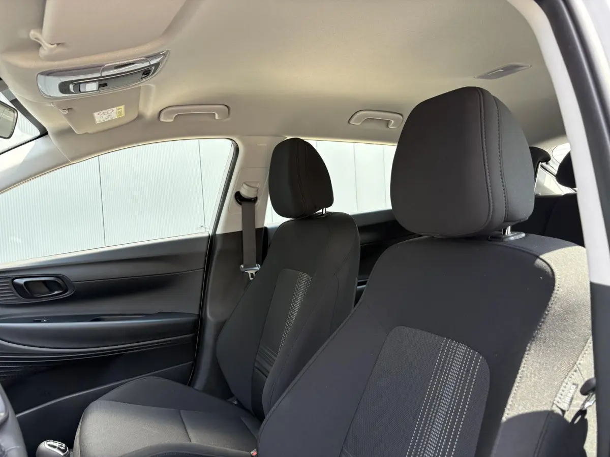 1.0 T-GDI E-Motion / Uit Voorraad Leverbaar / Snel Rijden / Navigatie / Cruise Control Adaptief / Apple Carplay/Android Auto /