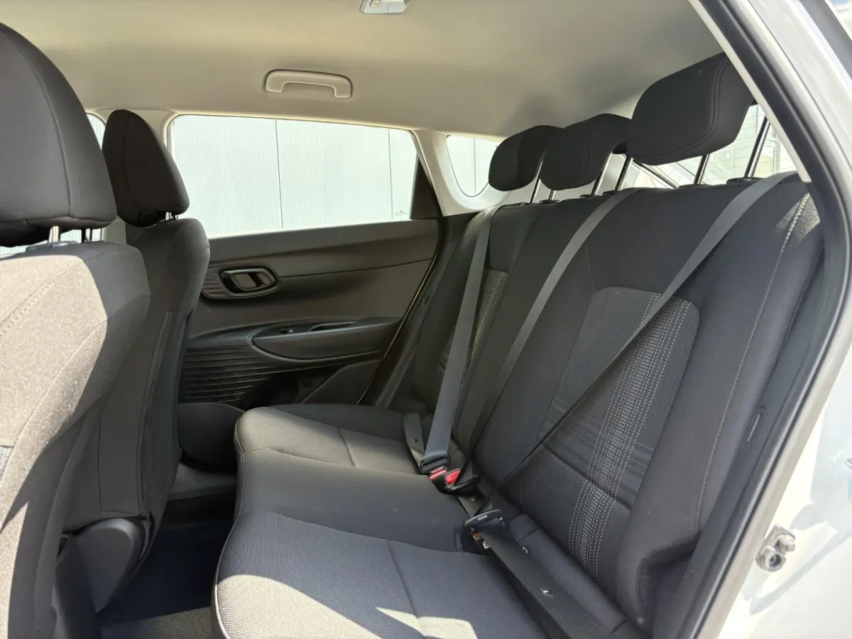 1.0 T-GDI E-Motion / Uit Voorraad Leverbaar / Snel Rijden / Navigatie / Cruise Control Adaptief / Apple Carplay/Android Auto /