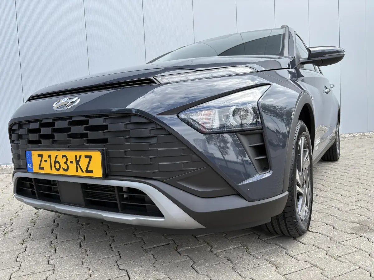 1.0 T-GDI Comfort / Navigatie middels Apple Carplay & Android Auto / Airco / Cruise Control / Lichtsensor / Lane Assist /