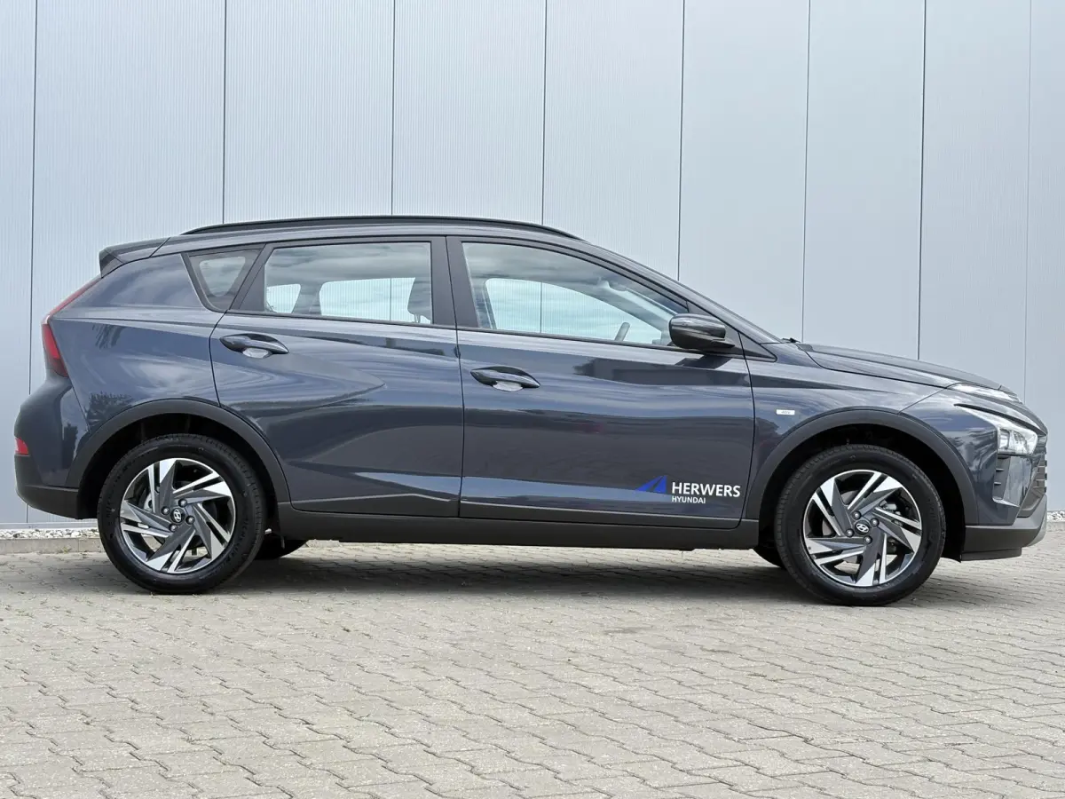 1.0 T-GDI Comfort / Navigatie middels Apple Carplay & Android Auto / Airco / Cruise Control / Lichtsensor / Lane Assist /
