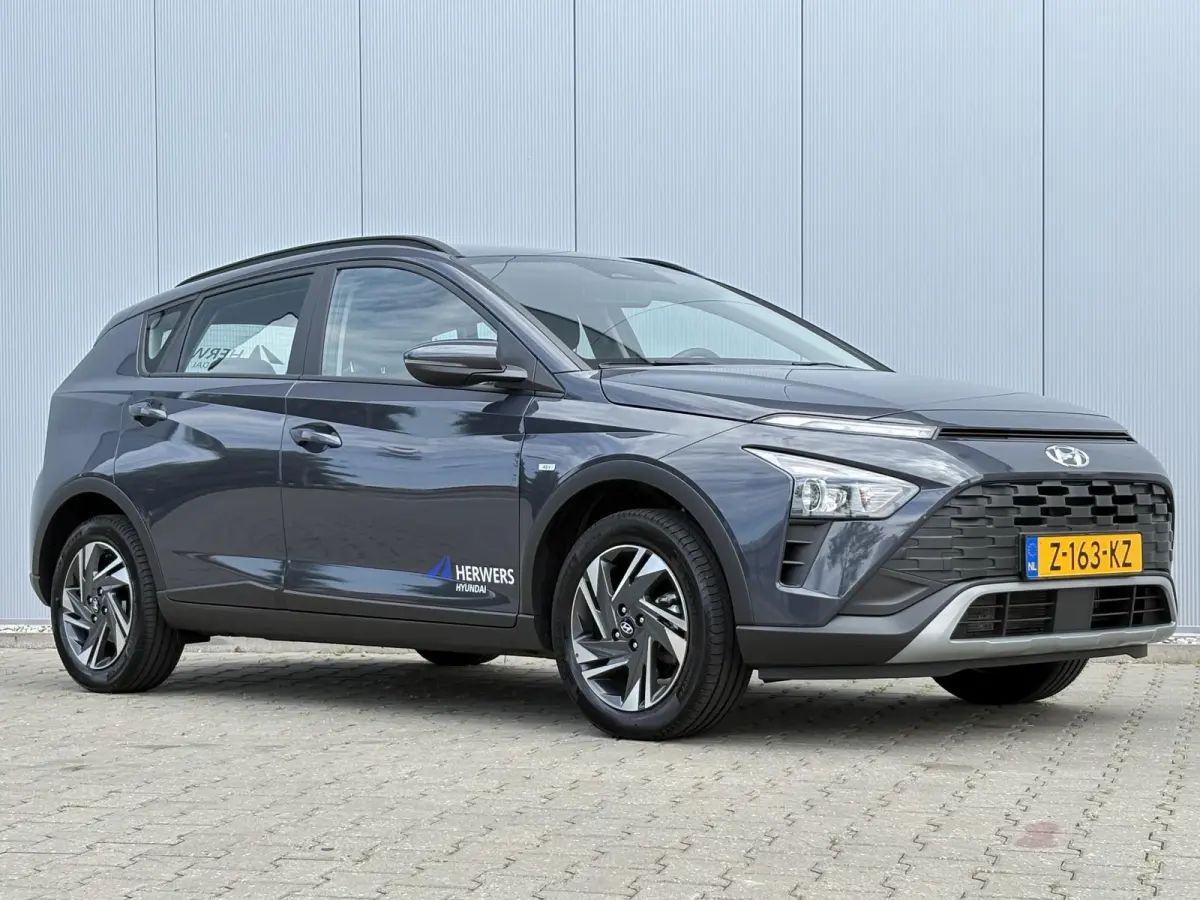 1.0 T-GDI Comfort / Navigatie middels Apple Carplay & Android Auto / Airco / Cruise Control / Lichtsensor / Lane Assist /