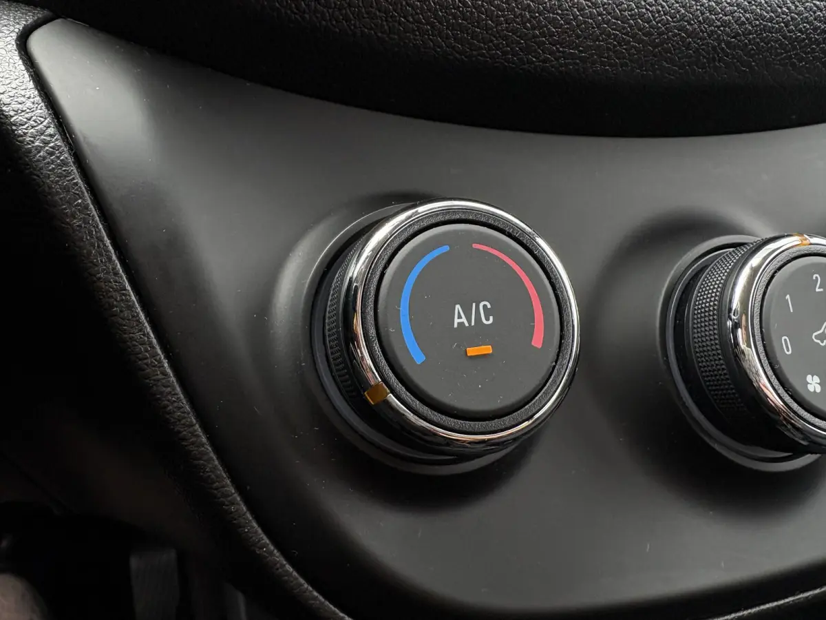 1.0 ecoFLEX 120 Jaar Edition / Airco / Bluetooth / Cruise Control / Achteruitrijsensoren / | 120 Jaar Edition+ pakket | Airco | Bluetooth telefoonvoorbereiding
