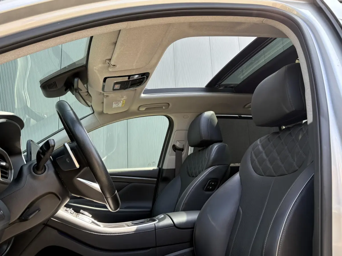 1.6 T-GDI PHEV Premium Sky 7p. SOH 100% / Elektrisch glazen panorama-dak / Automaat / All-season banden / Navigatie / Apple Carplay/Android Auto / Stoel verwarming/verkoeling / Airco separaa