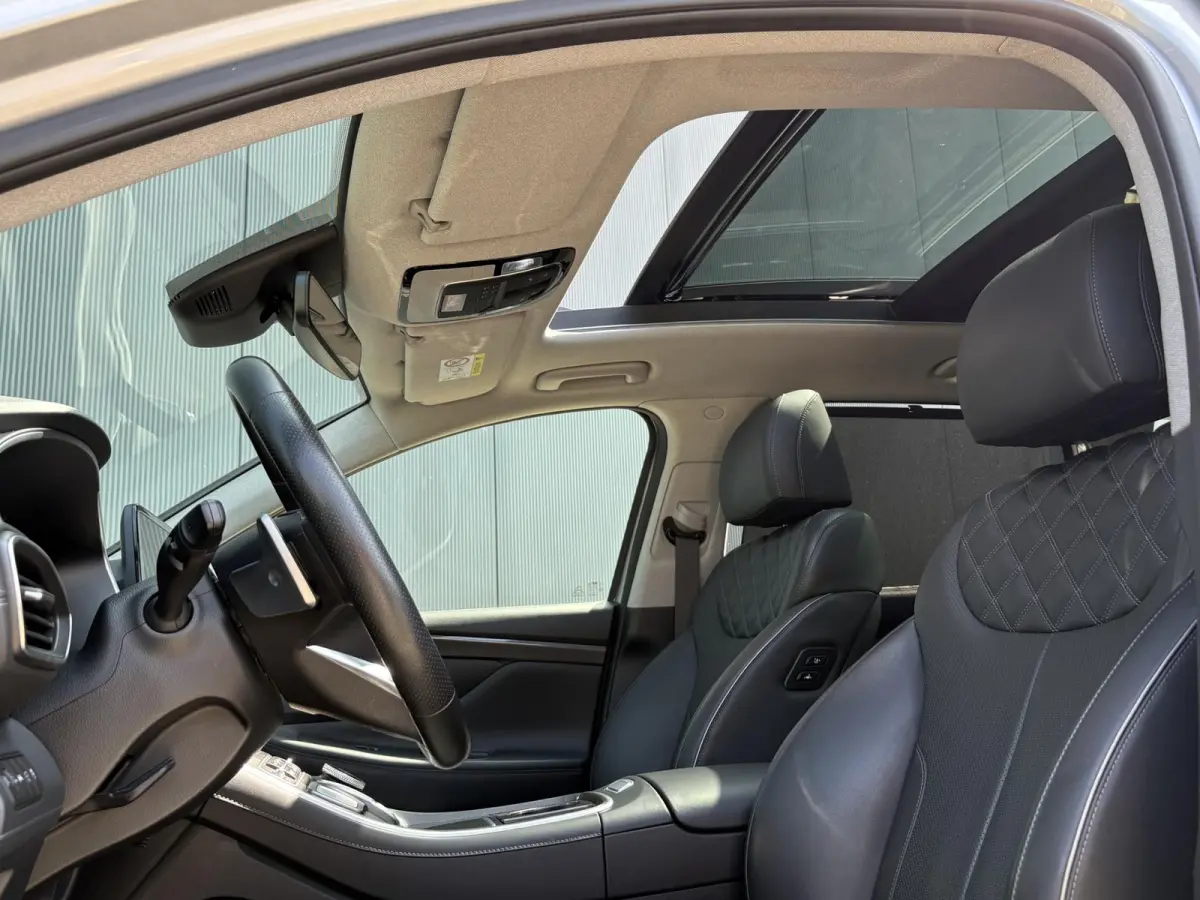 1.6 T-GDI PHEV Premium Sky 7p. SOH 100% / Elektrisch glazen panorama-dak / Automaat / All-season banden / Navigatie / Apple Carplay/Android Auto / Stoel verwarming/verkoeling / Airco separaa