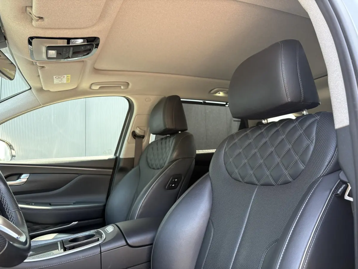 1.6 T-GDI PHEV Premium Sky 7p. SOH 100% / Elektrisch glazen panorama-dak / Automaat / All-season banden / Navigatie / Apple Carplay/Android Auto / Stoel verwarming/verkoeling / Airco separaa