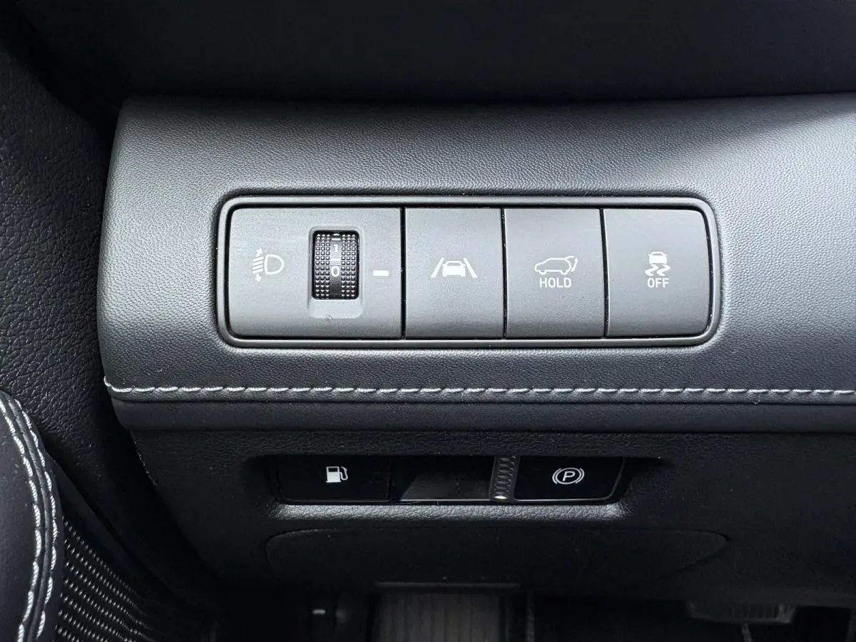 1.6 T-GDI PHEV Premium Sky 7p. SOH 100% / Elektrisch glazen panorama-dak / Automaat / All-season banden / Navigatie / Apple Carplay/Android Auto / Stoel verwarming/verkoeling / Airco separaa