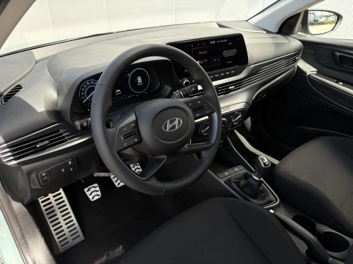 1.0 T-GDI Comfort / Two-tone / Navigatie / Cruise Control / Airco / Camera / Lane Assist /