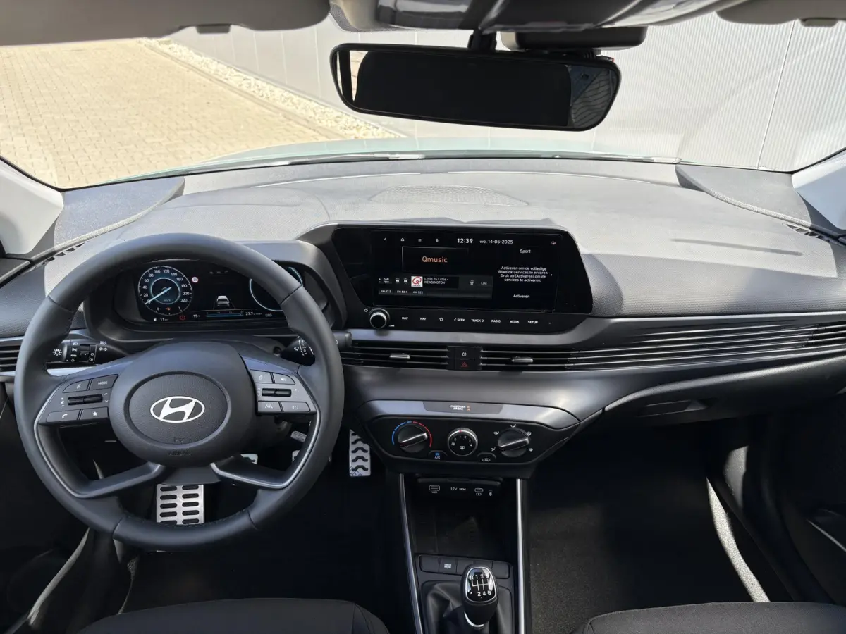 1.0 T-GDI Comfort / Two-tone / Navigatie / Cruise Control / Airco / Camera / Lane Assist /