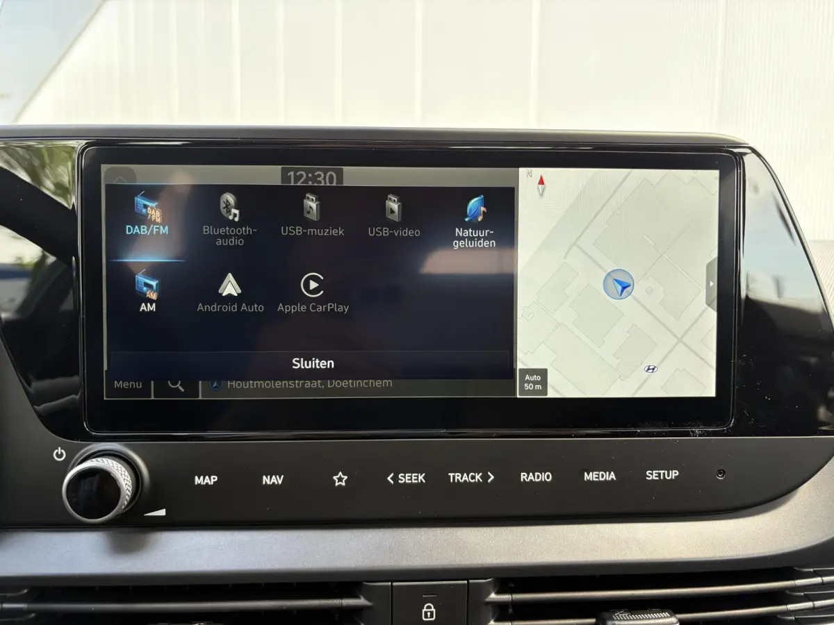 1.0 T-GDI Comfort / Two-tone / Navigatie / Cruise Control / Airco / Camera / Lane Assist /