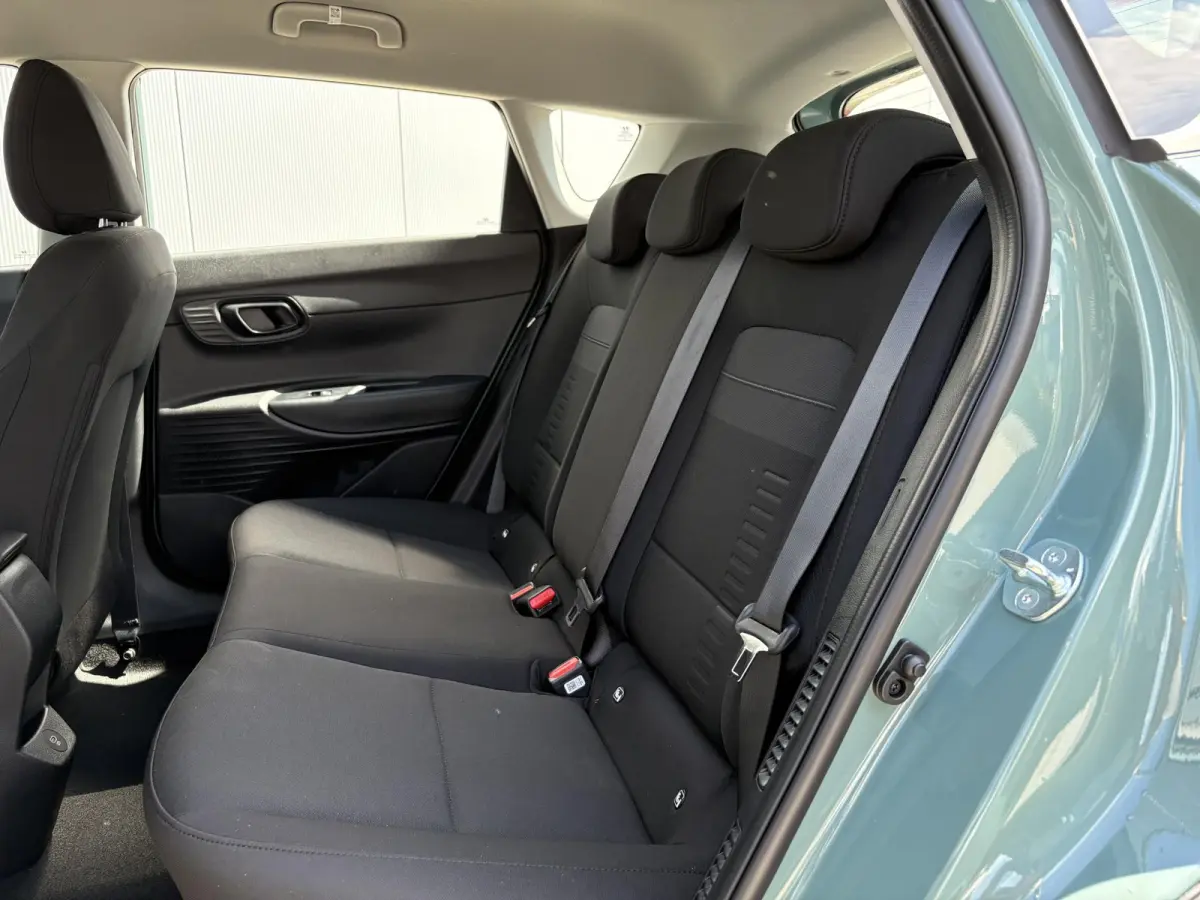 1.0 T-GDI Comfort / Two-tone / Navigatie / Cruise Control / Airco / Camera / Lane Assist /