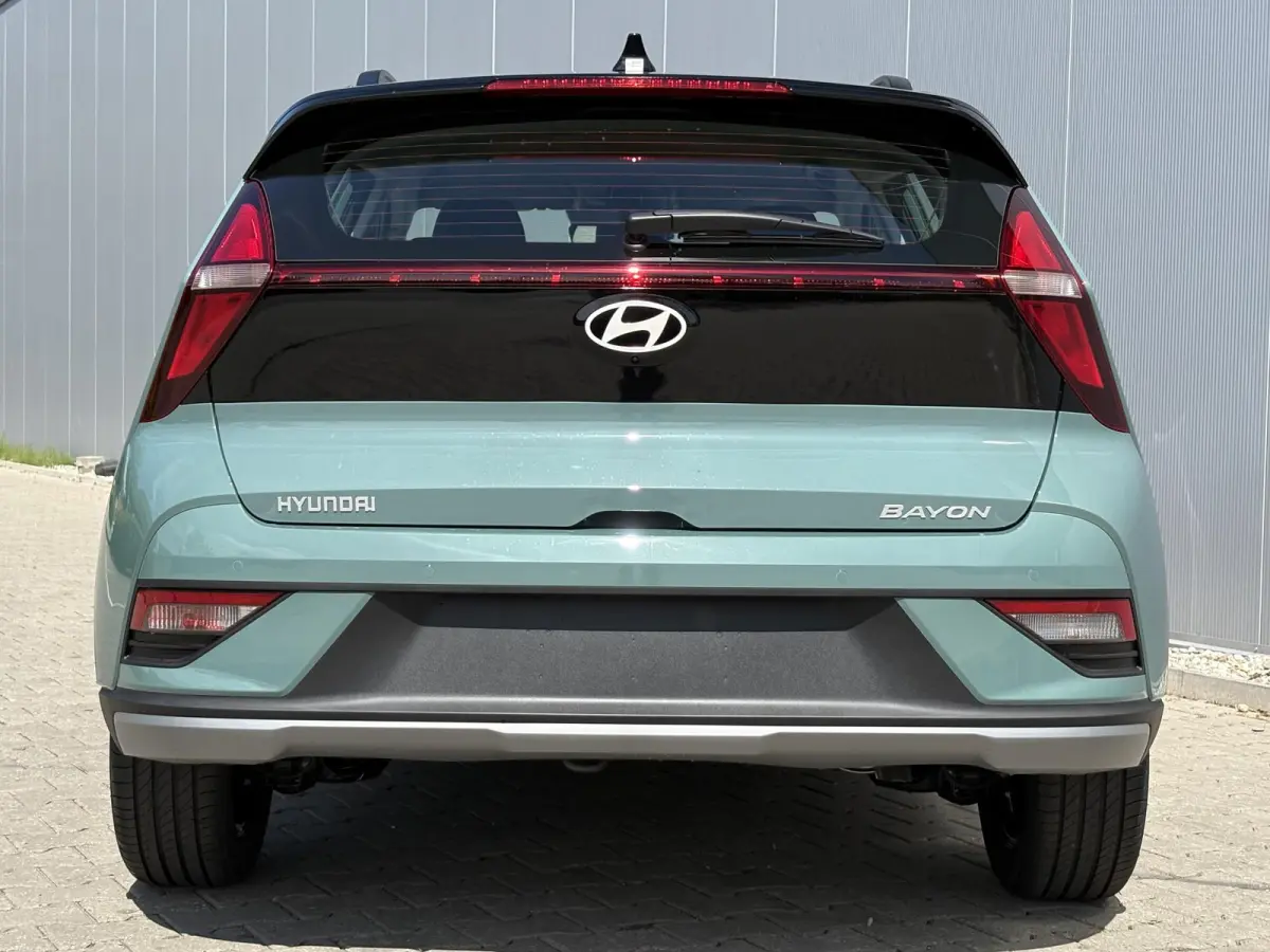 1.0 T-GDI Comfort / Two-tone / Navigatie / Cruise Control / Airco / Camera / Lane Assist /