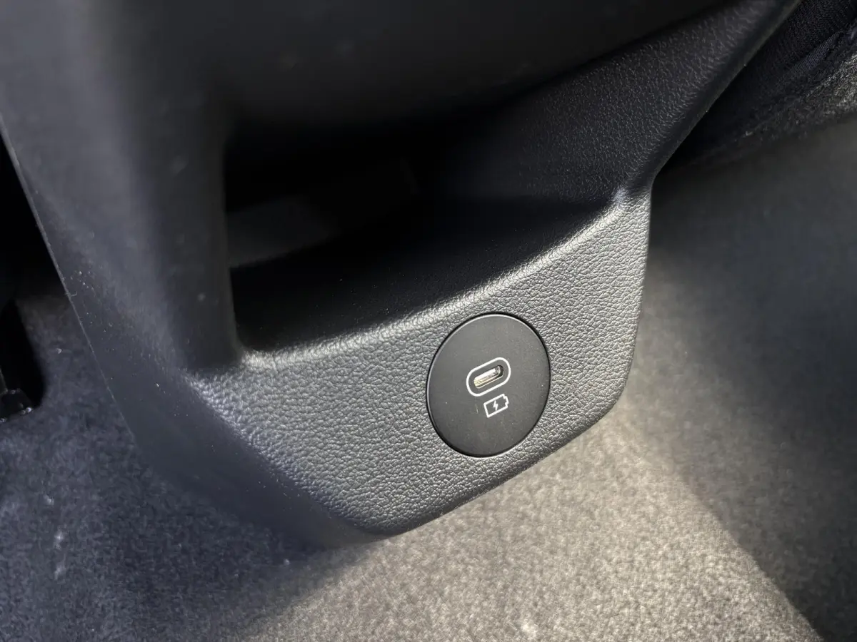 1.0 T-GDI Comfort / Two-tone / Navigatie / Cruise Control / Airco / Camera / Lane Assist /
