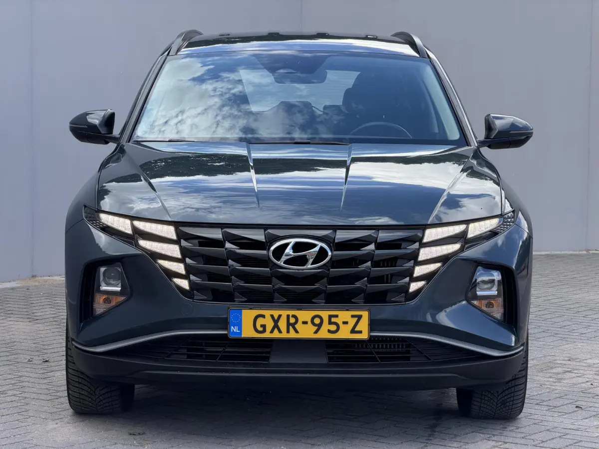 1.6 T-GDI PHEV Comfort Smart 4WD / Dealer Onderhouden / Fabrieksgarantie tot 9-2028 / Navigatie / Adaptieve Cruise / Stoel & Stuurwiel Verwarming / Keyless /